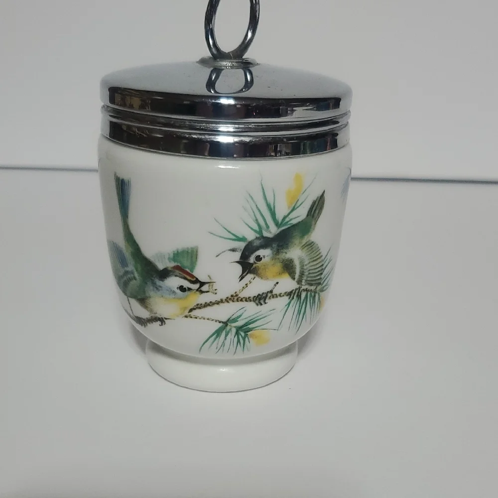 Royal Worcester Egg Cuddler Lg - Picture 2 of 6